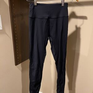 Alphalete Black High-Waisted Performance Leggings